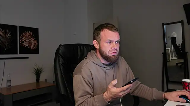 Tommy Burnz online show from 12/20/25, 08:10