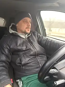 Snapshot of DanielOhCool chatting on 01/19/25, 11:56 DanielOhCool online show from 01/19/25, 11:56