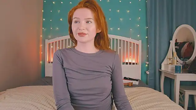 GingerArin online show from 12/05/25, 11:30