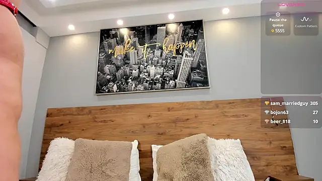 Samara Eyes online show from 12/30/24, 03:58