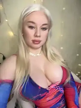 LaraHollywood online show from 02/26/25, 03:42