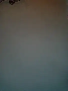 Snapshot of tropikboy chatting on 06/04/26, 10:10 tropikboy online show from 06/04/26, 10:10