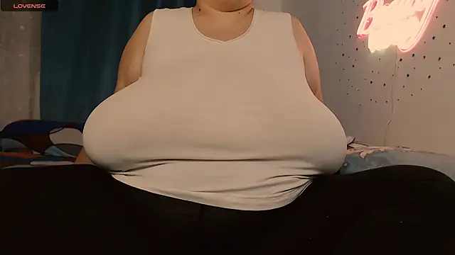 SenzualHotM online show from 02/23/25, 06:12