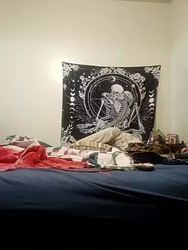 Snapshot of FUNINWV9 chatting on 01/07/26, 11:51 FUNINWV9 online show from 01/07/26, 11:51