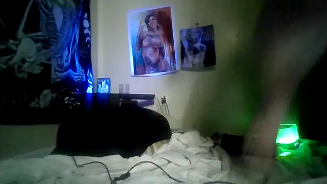 Snapshot of FUNINWV9 chatting on 02/28/26, 02:18 FUNINWV9 online show from 02/28/26, 02:18