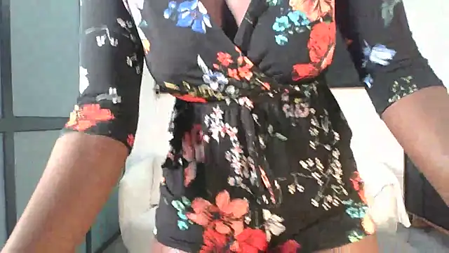 miss-cathy online show from 12/03/25, 06:43