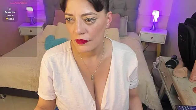  Abril W online show from 02/21/25, 12:27