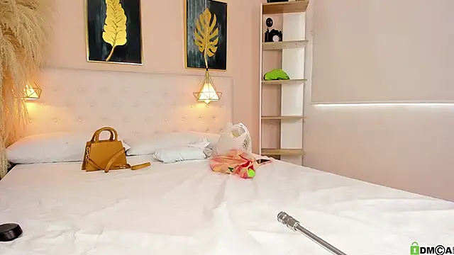 valerie lya online show from 09/23/25, 08:23