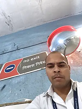 Snapshot of Vickyrajput009 chatting on 02/17/26, 09:54 Vickyrajput009 online show from 02/17/26, 09:54