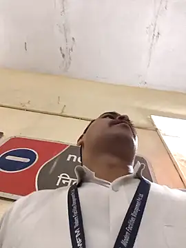 Snapshot of Vickyrajput009 chatting on 03/28/26, 05:40 Vickyrajput009 online show from 03/28/26, 05:40