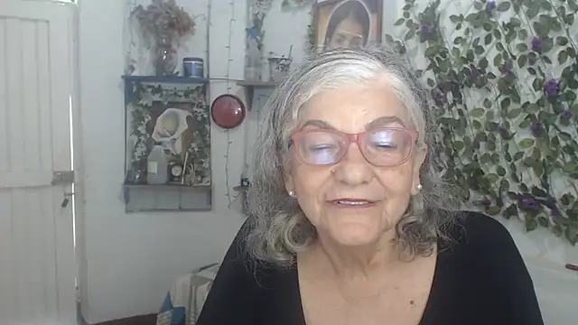 FunnyGrandma online show from 03/02/26, 03:19