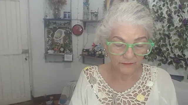 FunnyGrandma online show from 03/29/26, 12:43