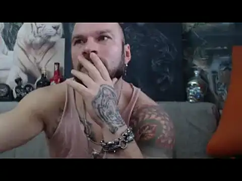 Snapshot of viking_30 chatting on 01/12/25, 07:00 viking 30 online show from 01/12/25, 07:00