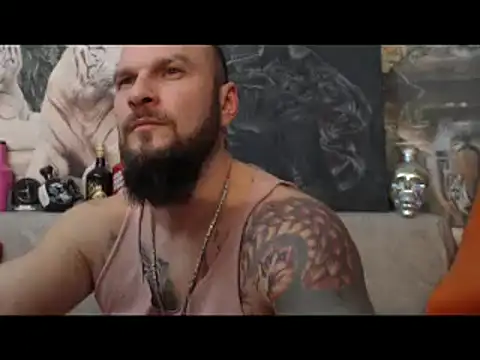 Snapshot of viking_30 chatting on 02/04/25, 07:07 viking 30 online show from 02/04/25, 07:07