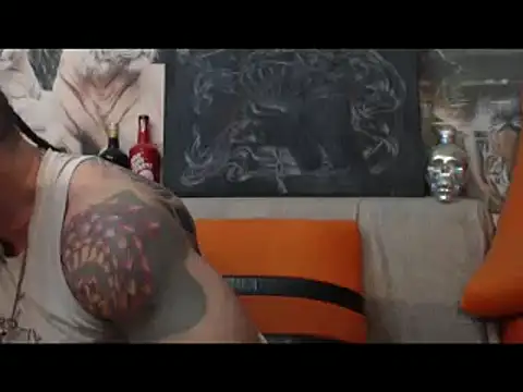 Snapshot of viking_30 chatting on 02/12/25, 07:45 viking 30 online show from 02/12/25, 07:45