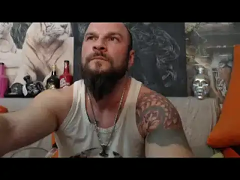 Snapshot of viking_30 chatting on 02/27/25, 08:09 viking 30 online show from 02/27/25, 08:09