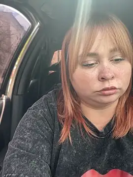 Model9798 online show from 04/18/26, 09:35