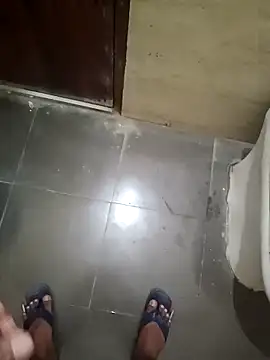 coolrocky346 online show from 04/17/26, 02:36