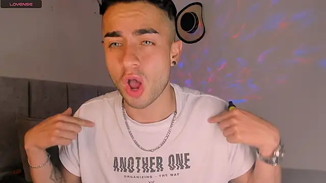 aydan hw online show from 12/12/24, 02:04