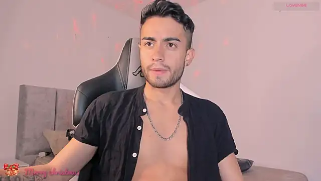 aydan hw online show from 12/18/24, 09:51