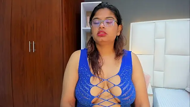 yeral2017 online show from 12/02/25, 04:57