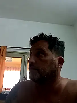 Snapshot of Reload_033 chatting on 02/24/26, 09:02 Reload 033 online show from 02/24/26, 09:02