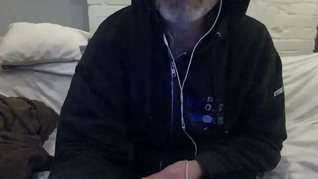 Snapshot of readyforfunxxx chatting on 11/30/25, 09:13 readyforfunxxx online show from 11/30/25, 09:13