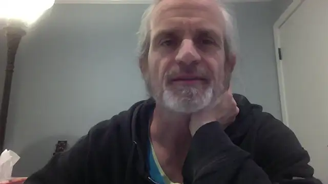 Snapshot of readyforfunxxx chatting on 12/05/25, 04:32 readyforfunxxx online show from 12/05/25, 04:32