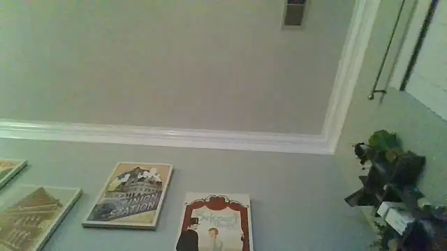 Snapshot of Rhodesxox chatting on 04/27/26, 01:36 Rhodesxox online show from 04/27/26, 01:36