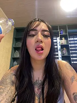 EmmyEvans1 online show from 01/31/26, 07:11