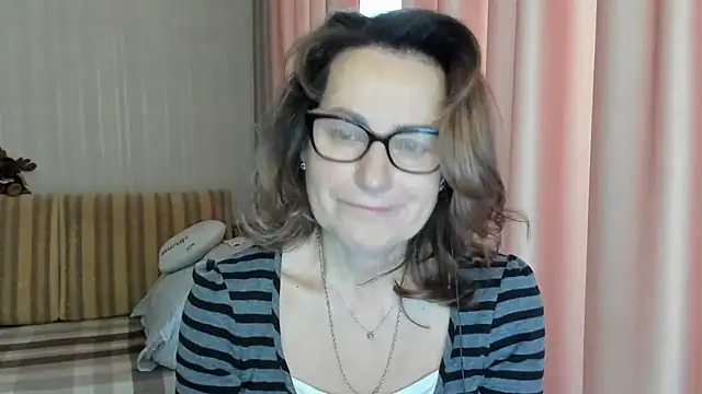 lauraoven online show from 02/20/25, 07:23