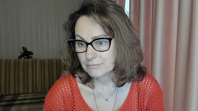 lauraoven online show from 03/03/25, 10:38