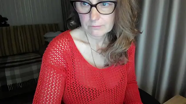 lauraoven online show from 04/27/26, 05:55