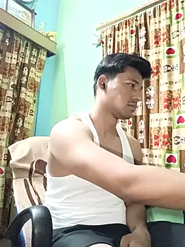 Snapshot of sexysingh7699 chatting on 02/14/25, 05:36 sexysingh7699 online show from 02/14/25, 05:36