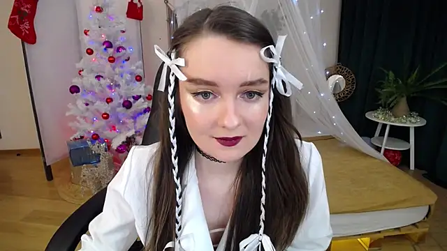 Snapshot of CloudGrace chatting on 01/11/25, 06:12 CloudGrace online show from 01/11/25, 06:12