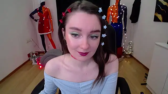 Snapshot of CloudGrace chatting on 01/12/25, 06:16 CloudGrace online show from 01/12/25, 06:16
