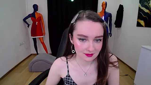 Snapshot of CloudGrace chatting on 01/19/25, 06:21 CloudGrace online show from 01/19/25, 06:21