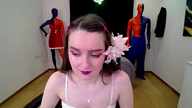 Snapshot of CloudGrace chatting on 01/28/25, 06:17 CloudGrace online show from 01/28/25, 06:17