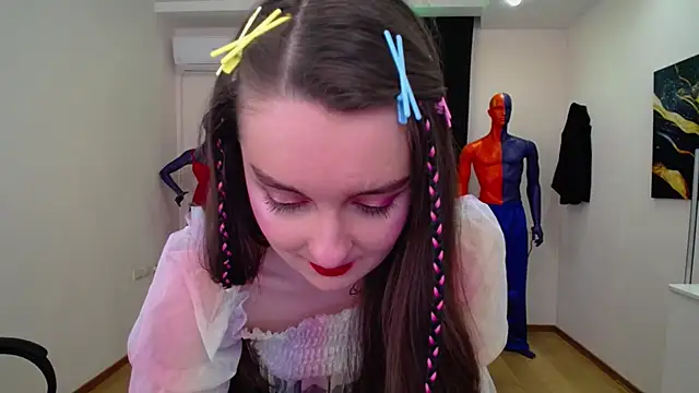 Snapshot of CloudGrace chatting on 02/12/25, 03:18 CloudGrace online show from 02/12/25, 03:18