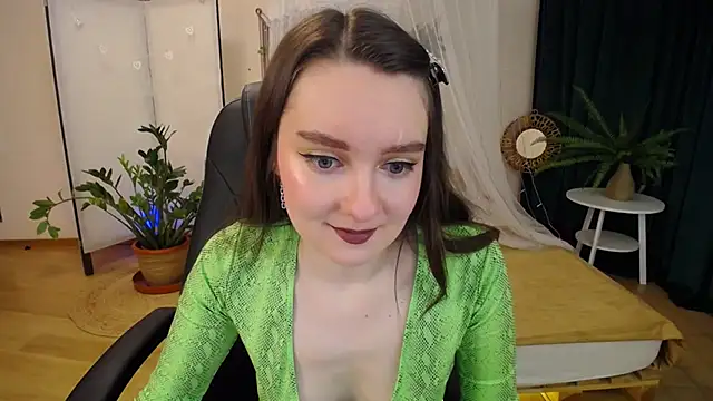 Snapshot of CloudGrace chatting on 03/08/25, 03:17 CloudGrace online show from 03/08/25, 03:17