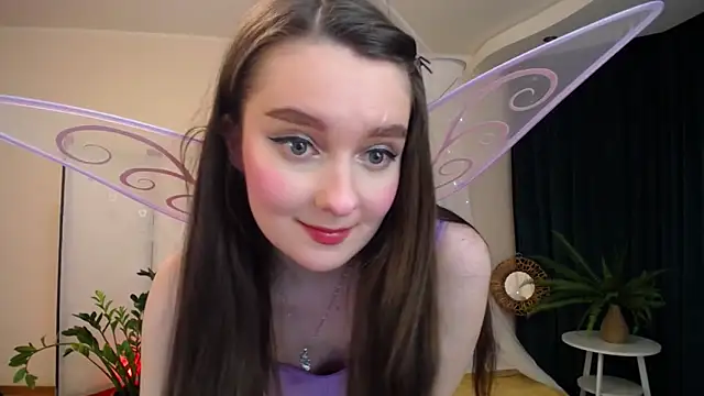 Snapshot of CloudGrace chatting on 03/15/25, 06:21 CloudGrace online show from 03/15/25, 06:21