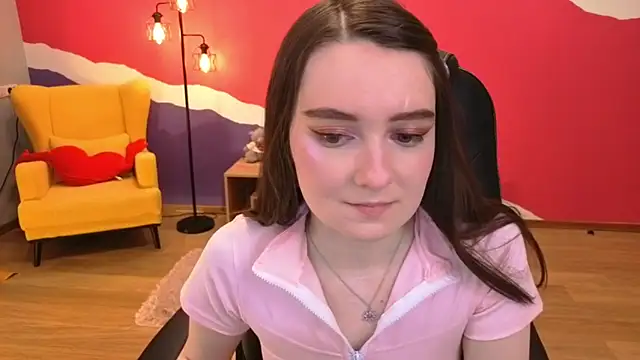 Snapshot of CloudGrace chatting on 02/13/26, 03:13 CloudGrace online show from 02/13/26, 03:13