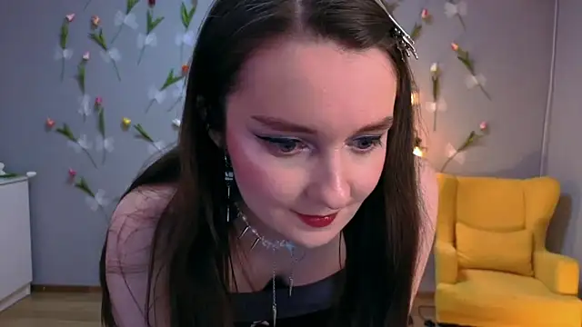 Snapshot of CloudGrace chatting on 06/04/26, 03:34 CloudGrace online show from 06/04/26, 03:34
