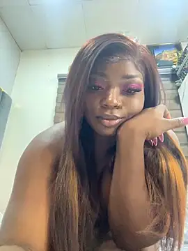 Snapshot of Sweetbootty chatting on 03/06/25, 03:57 Sweetbootty online show from 03/06/25, 03:57