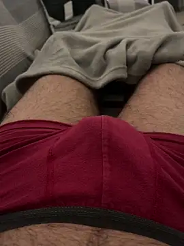 Snapshot of _Inchiodo_ chatting on 02/17/25, 05:43 Inchiodo online show from 02/17/25, 05:43