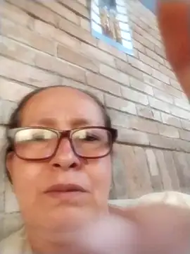 LaGochis07 online show from 04/16/26, 09:39