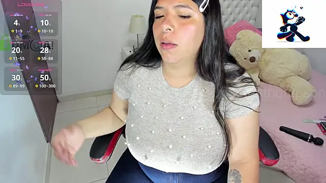 Karlathompson online show from 02/20/25, 07:52