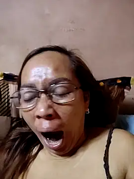 asianwet4u online show from 10/29/25, 04:20