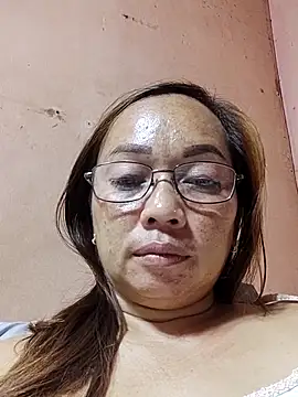 asianwet4u online show from 11/12/25, 04:07