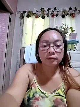 Snapshot of asianwet4u chatting on 02/21/26, 05:19 asianwet4u online show from 02/21/26, 05:19